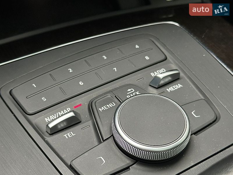 Внедорожник / Кроссовер Audi Q5 2018 в Белогородке