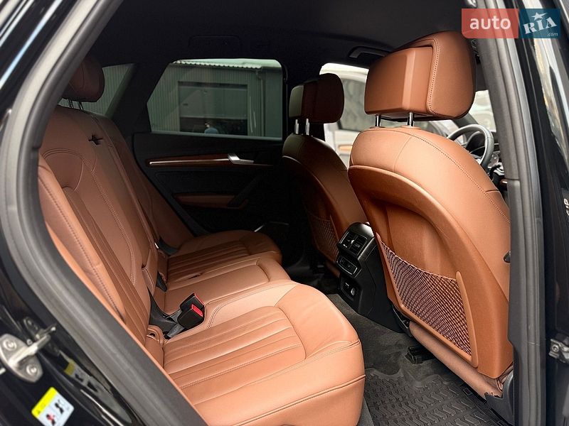 Внедорожник / Кроссовер Audi Q5 2021 в Львове