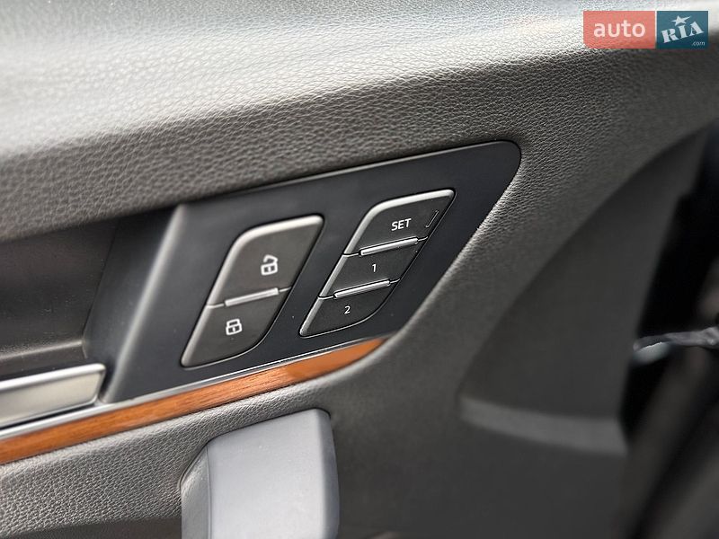 Внедорожник / Кроссовер Audi Q5 2021 в Львове