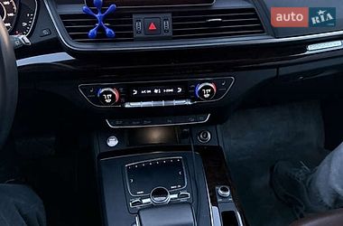 Внедорожник / Кроссовер Audi Q5 2019 в Белой Церкви