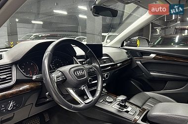 Внедорожник / Кроссовер Audi Q5 2019 в Черновцах