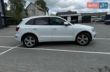 Внедорожник / Кроссовер Audi Q5 2017 в Нежине