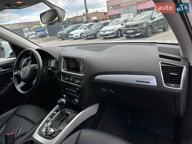 Внедорожник / Кроссовер Audi Q5 2017 в Нежине