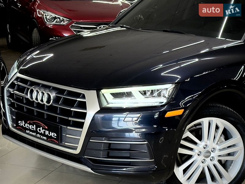 Внедорожник / Кроссовер Audi Q5 2019 в Николаеве