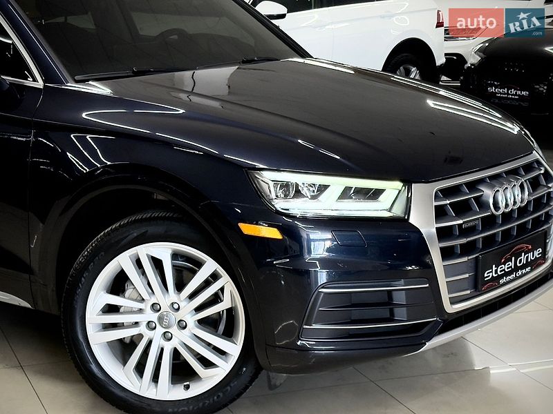 Внедорожник / Кроссовер Audi Q5 2019 в Николаеве