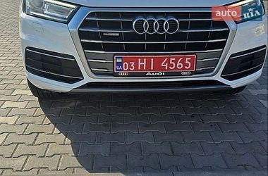 Внедорожник / Кроссовер Audi Q5 2019 в Владимире
