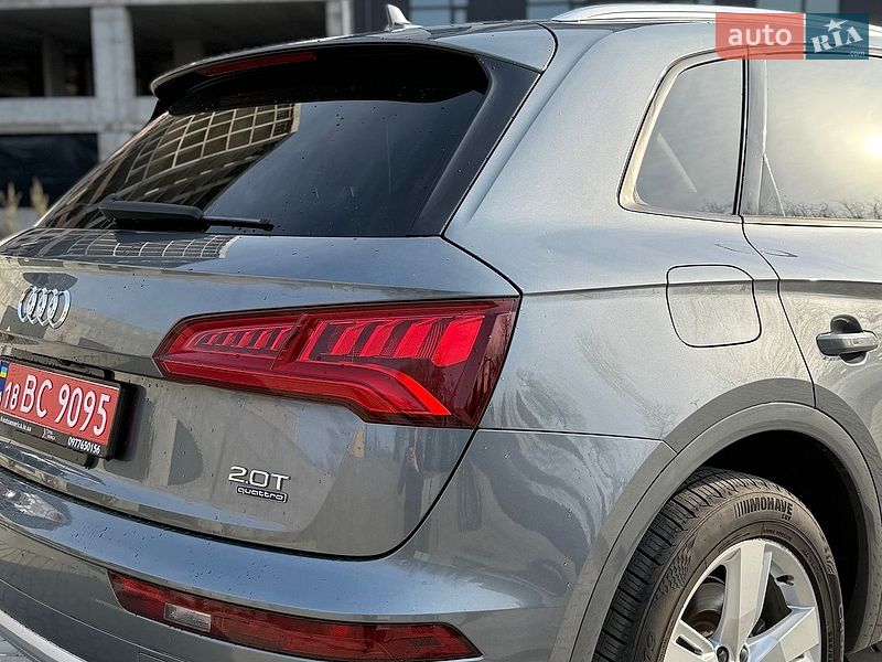 Позашляховик / Кросовер Audi Q5 2017 в Києві