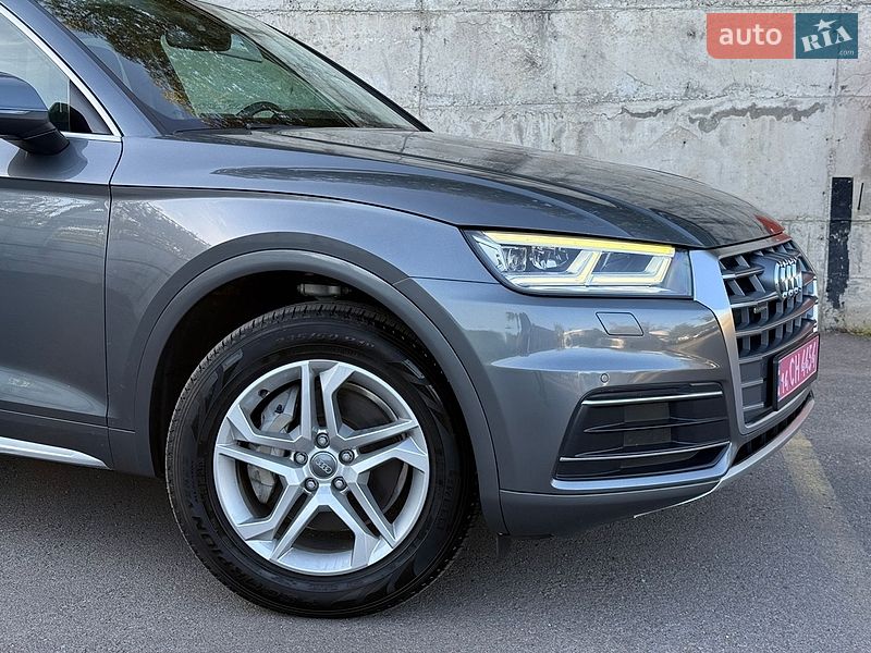 Внедорожник / Кроссовер Audi Q5 2018 в Ровно