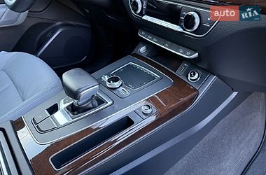 Внедорожник / Кроссовер Audi Q5 2018 в Ровно