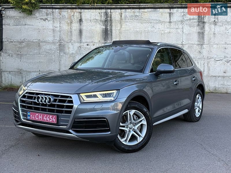 Внедорожник / Кроссовер Audi Q5 2018 в Ровно