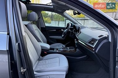 Внедорожник / Кроссовер Audi Q5 2018 в Ровно