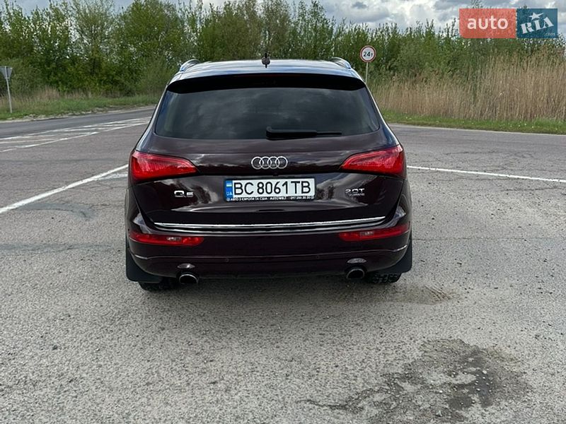 Внедорожник / Кроссовер Audi Q5 2015 в Городке