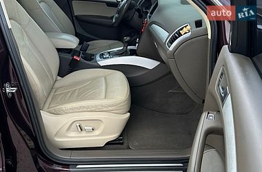 Внедорожник / Кроссовер Audi Q5 2015 в Городке