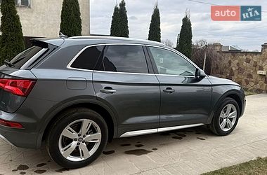 Внедорожник / Кроссовер Audi Q5 2019 в Чорткове