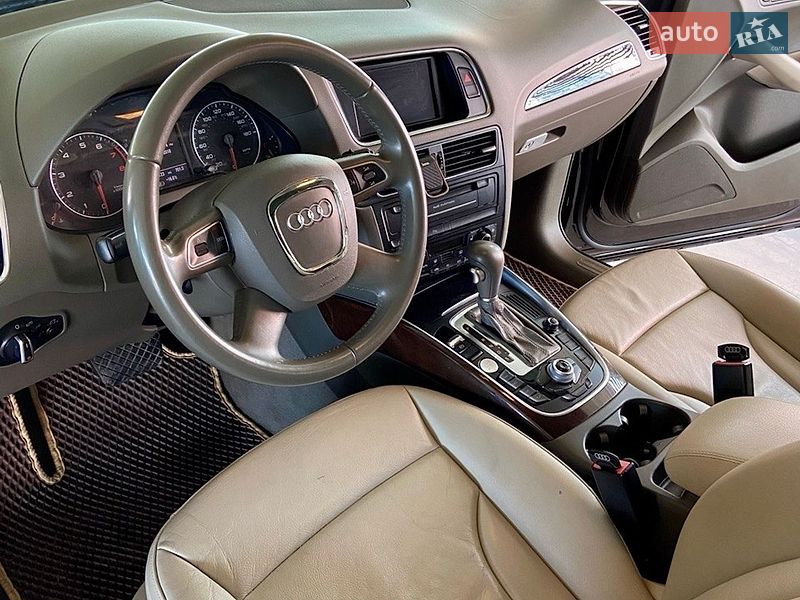 Внедорожник / Кроссовер Audi Q5 2011 в Луцке фото 15 Внедорожник / Кроссовер Audi Q5 2011 в Луцке