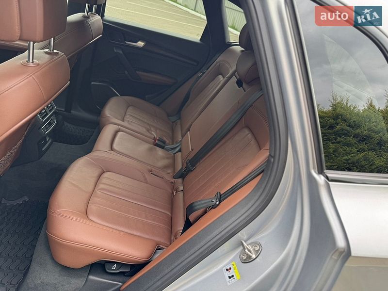 Внедорожник / Кроссовер Audi Q5 2019 в Луцке