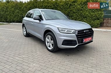 Внедорожник / Кроссовер Audi Q5 2019 в Луцке