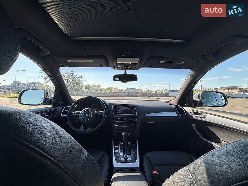 Позашляховик / Кросовер Audi Q5 2015 в Києві