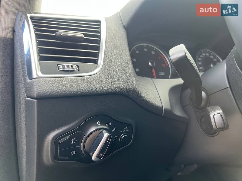 Внедорожник / Кроссовер Audi Q5 2016 в Ровно