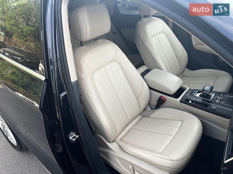 Позашляховик / Кросовер Audi Q5 2018 в Луцьку