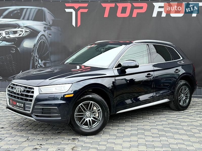 Позашляховик / Кросовер Audi Q5 2018 в Львові