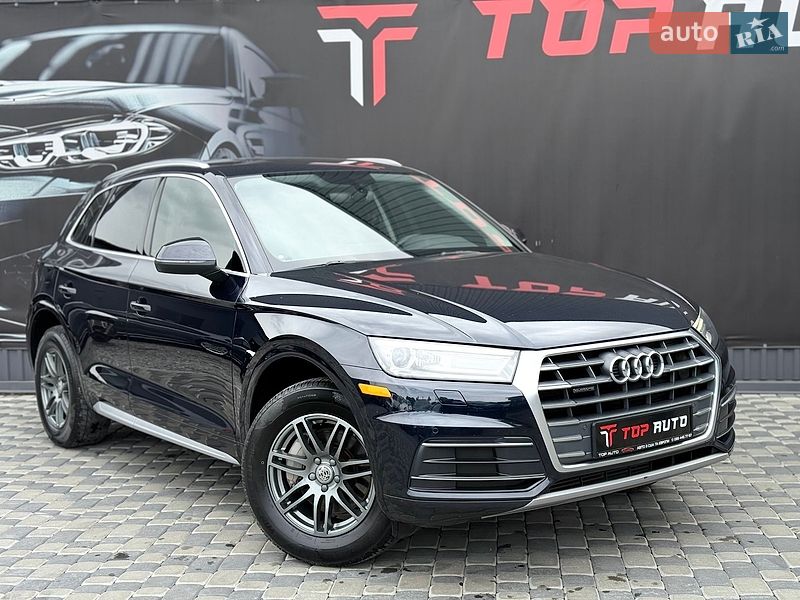 Позашляховик / Кросовер Audi Q5 2018 в Львові