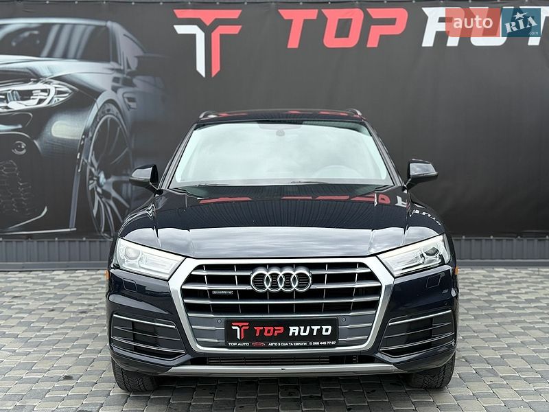 Позашляховик / Кросовер Audi Q5 2018 в Львові