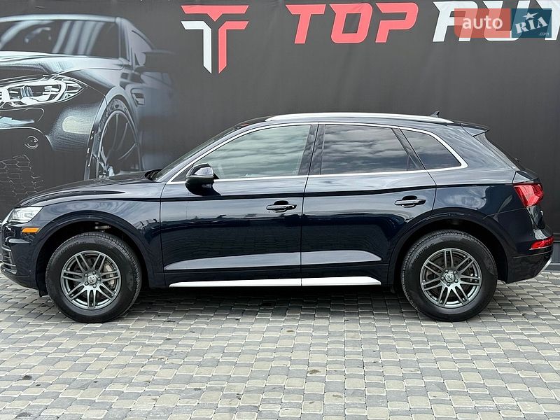 Позашляховик / Кросовер Audi Q5 2018 в Львові