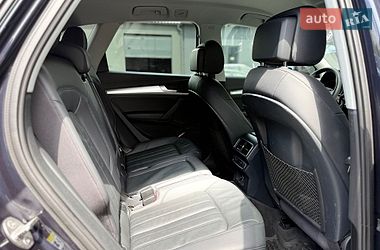 Позашляховик / Кросовер Audi Q5 2018 в Львові