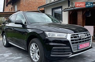 Позашляховик / Кросовер Audi Q5 2019 в Стрию