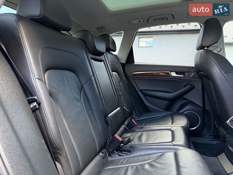 Внедорожник / Кроссовер Audi Q5 2016 в Дрогобыче