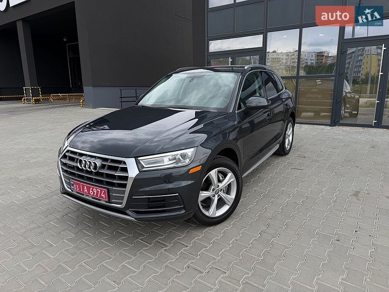 Внедорожник / Кроссовер Audi Q5 2019 в Тернополе