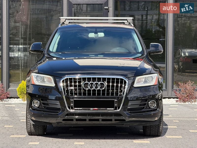 Внедорожник / Кроссовер Audi Q5 2015 в Ужгороде