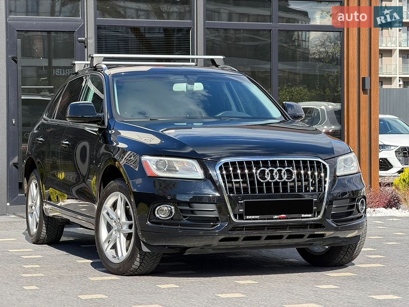 Внедорожник / Кроссовер Audi Q5 2015 в Ужгороде