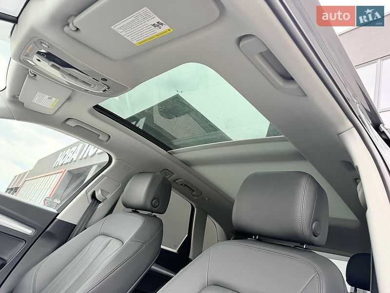 Внедорожник / Кроссовер Audi Q5 2019 в Тернополе