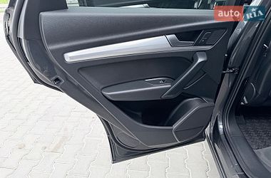 Внедорожник / Кроссовер Audi Q5 2019 в Тернополе