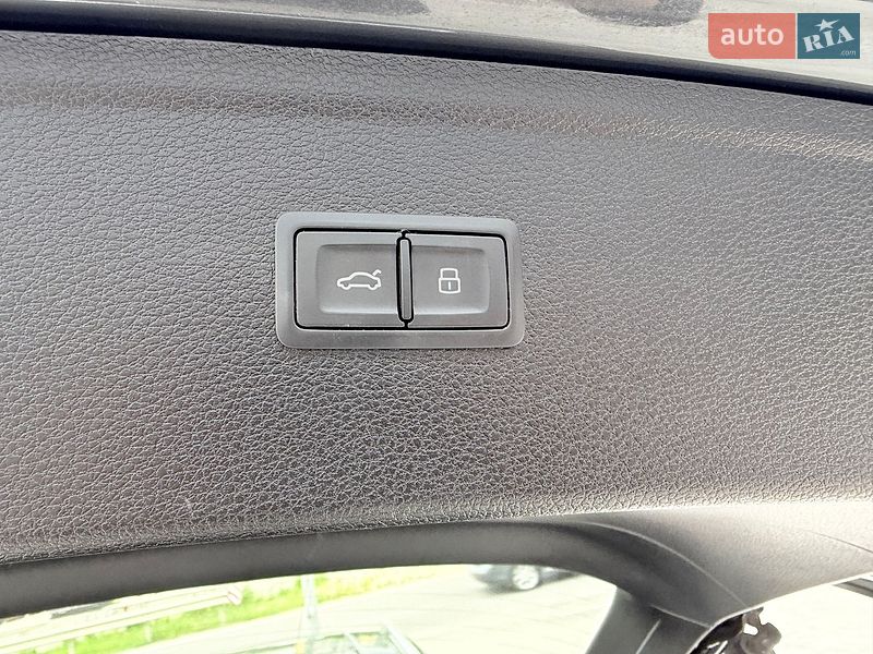 Внедорожник / Кроссовер Audi Q5 2019 в Тернополе