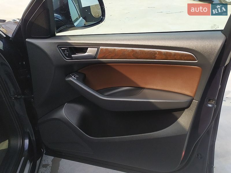 Внедорожник / Кроссовер Audi Q5 2015 в Дубно