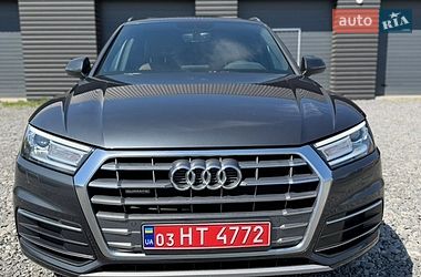 Позашляховик / Кросовер Audi Q5 2019 в Шепетівці
