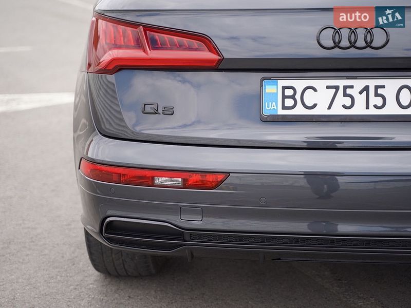 Позашляховик / Кросовер Audi Q5 2018 в Львові