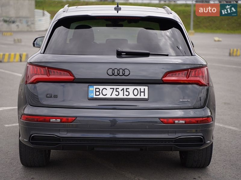 Позашляховик / Кросовер Audi Q5 2018 в Львові