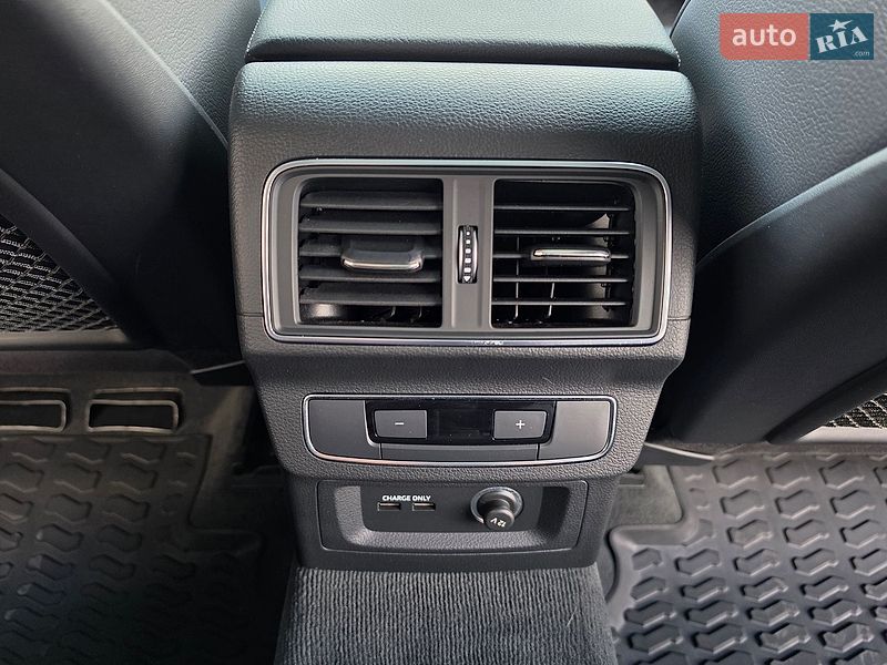 Внедорожник / Кроссовер Audi Q5 2019 в Виннице