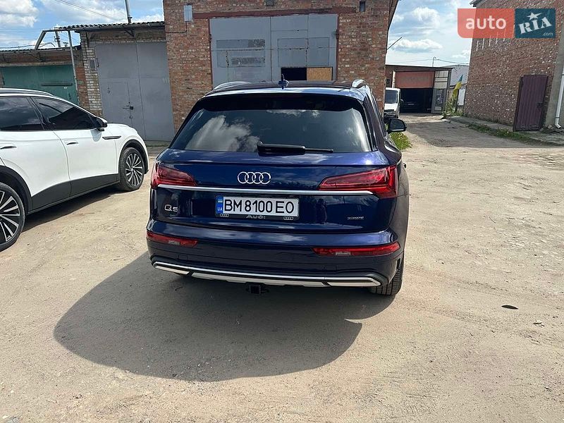 Внедорожник / Кроссовер Audi Q5 2021 в Сумах