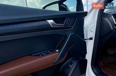 Позашляховик / Кросовер Audi Q5 2018 в Балті