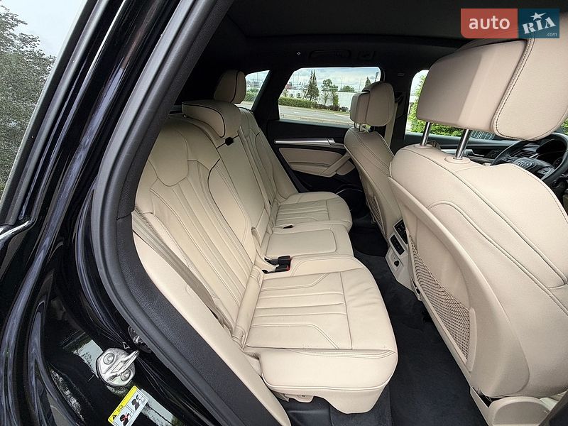 Позашляховик / Кросовер Audi Q5 2024 в Києві