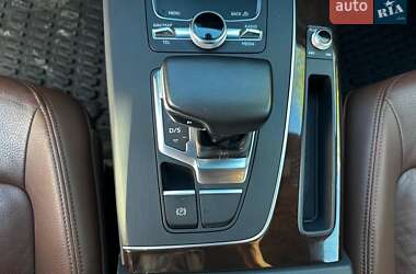 Позашляховик / Кросовер Audi Q5 2018 в Одесі фото 22 Позашляховик / Кросовер Audi Q5 2018 в Одесі