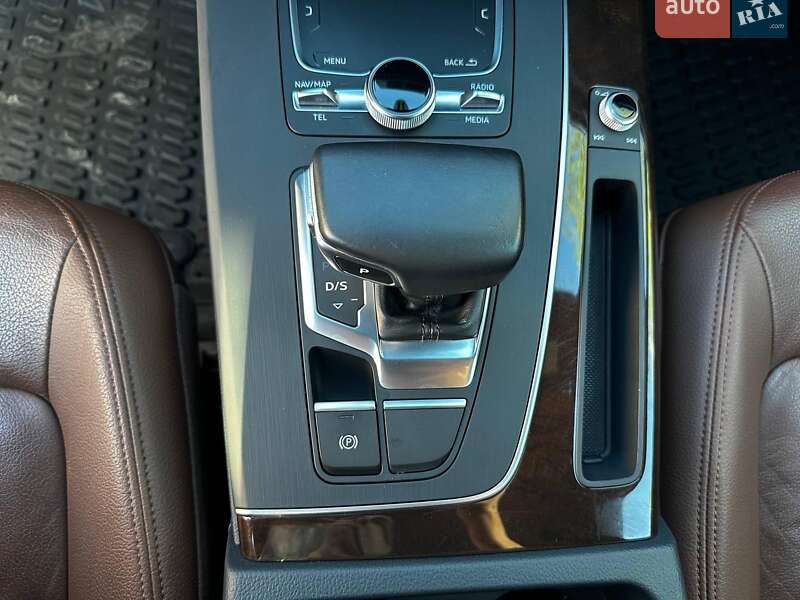 Позашляховик / Кросовер Audi Q5 2018 в Одесі фото 22 Позашляховик / Кросовер Audi Q5 2018 в Одесі