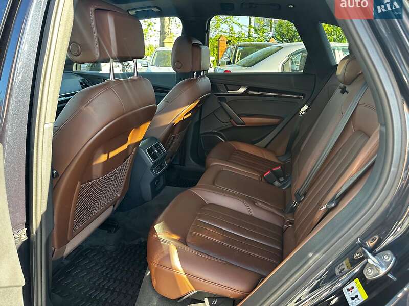 Позашляховик / Кросовер Audi Q5 2018 в Одесі фото 28 Позашляховик / Кросовер Audi Q5 2018 в Одесі