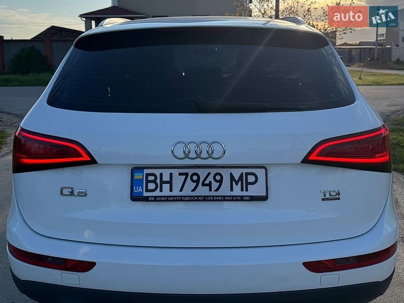 Позашляховик / Кросовер Audi Q5 2014 в Одесі