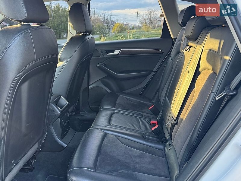 Позашляховик / Кросовер Audi Q5 2014 в Одесі